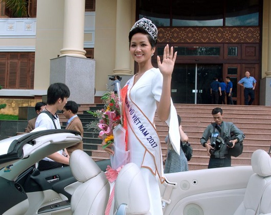 Hoa hậu Hoàn vũ H'Hen Niê làm Đại sứ truyền thông Lễ hội Cà phê Buôn Ma Thuột 2019