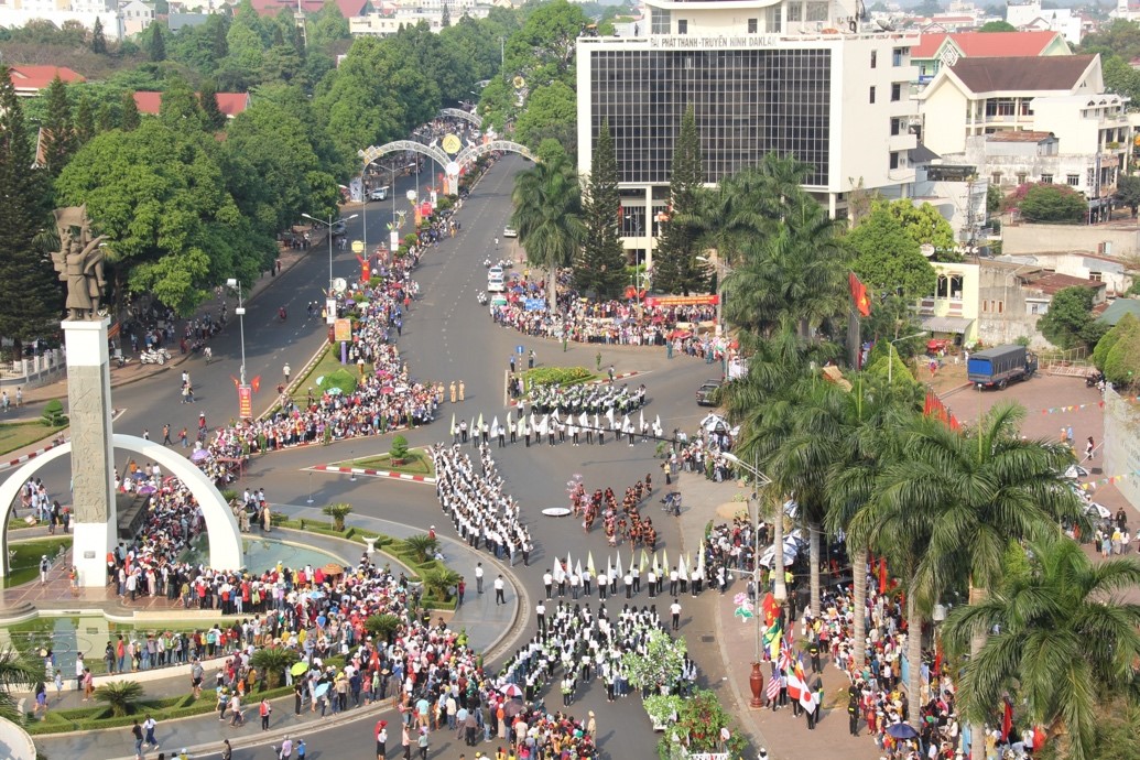 The 8th Buon Ma Thuot Coffee Festival 2023: Many international art troupes to perform at the Street Festival