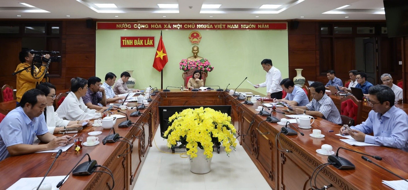Trưởng Tiểu ban truyền thông Lễ hội Cà phê Buôn Ma Thuột lần thứ 9 năm 2025 chỉ đạo Sở Thông tin và Truyền thông sớm hoàn thiện các văn bản trình UBND xem xét